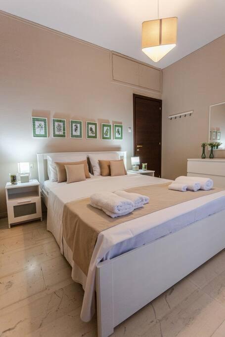 Апартаменты Cozy Seaside Penthouse With Sea & Mountain View. Волос Экстерьер фото