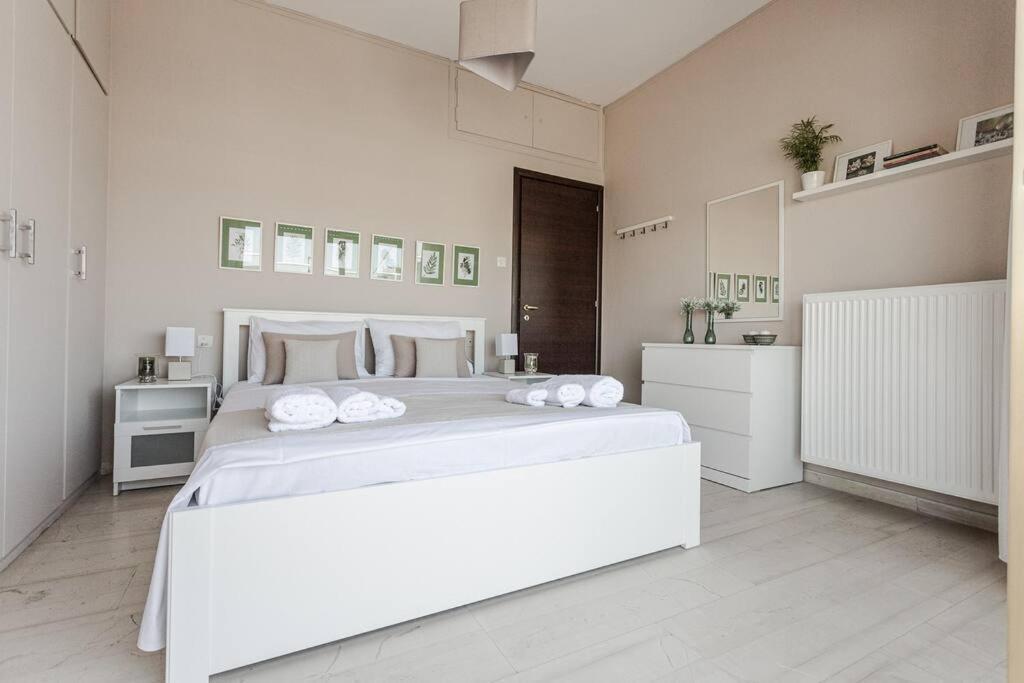 Апартаменты Cozy Seaside Penthouse With Sea & Mountain View. Волос Экстерьер фото